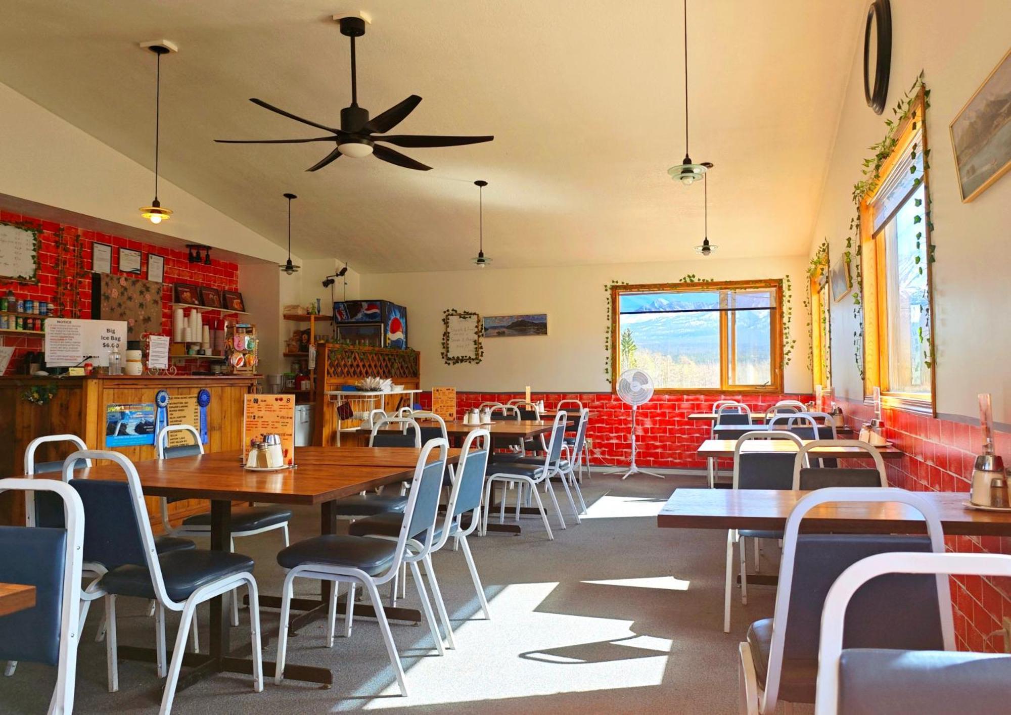 Cozy Corner Motel & Restaurant Haines Junction Exterior foto